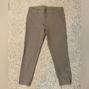 BYLT Everyday Jogger 2.0